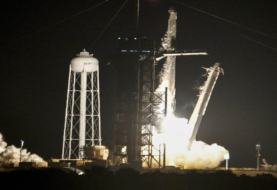 Cápsula de SpaceX despega con la primera misión de civiles
