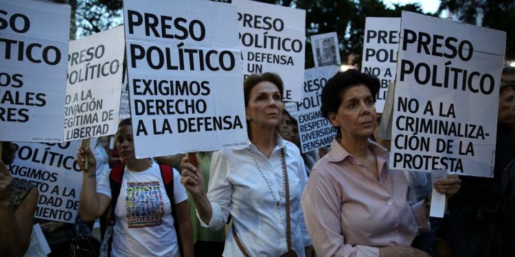 Foro Penal denuncia que 42 «presos políticos» venezolanos