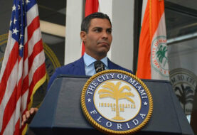 Alcaldía de Miami congratula al presidente del Senado estatal