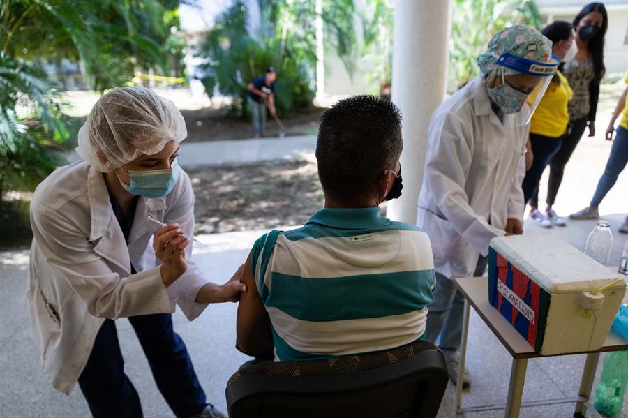 Sociedad Venezolana de Infectología rechaza vacuna cubana
