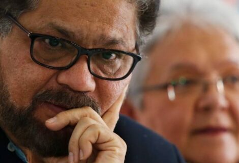 Califican de “mentira” presencia de Márquez en Cuba
