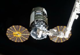 NASA mejorará propulsores del programa lunar Artemis
