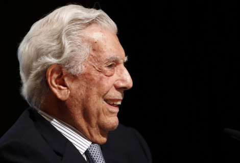 Vargas Llosa hace votos para el cambio en Cuba