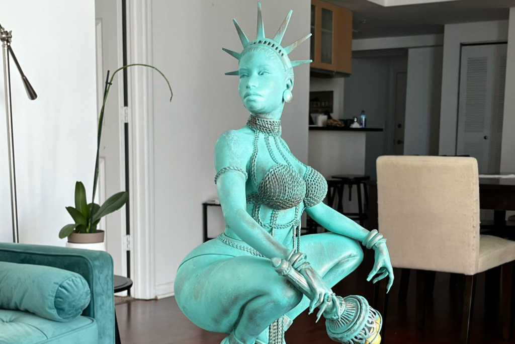 Nicki Minaj le dedicó un mensaje al cordobés la escultura