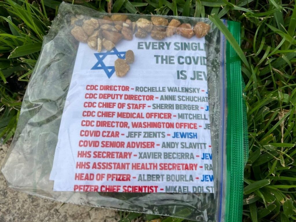El FBI investiga aparición de panfletos en Miami que culpan a judíos de la pandemia
