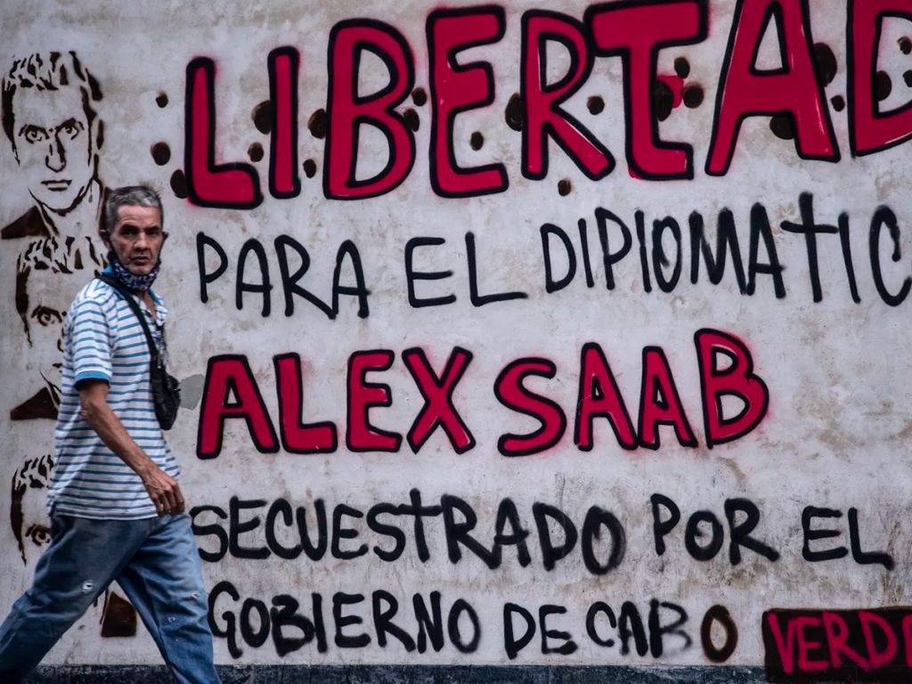 Álex Saab niega negocios con Santos y Correa