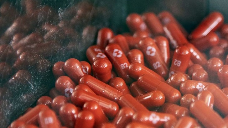 Merck confía la producción de su píldora a 27 fabricantes