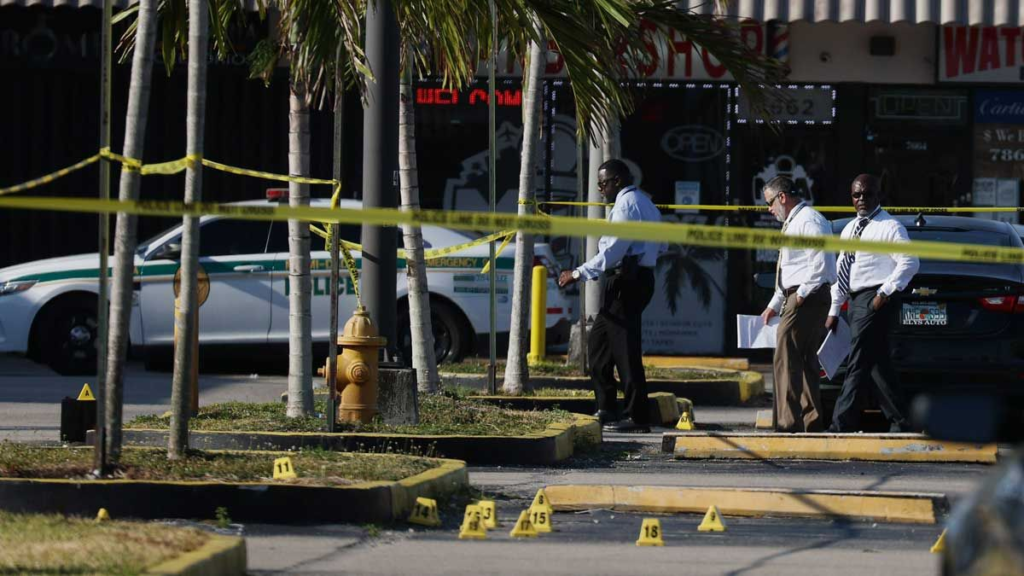 Cuatro personas detenidas tras persecución en el Turnpike en Miami-Dade