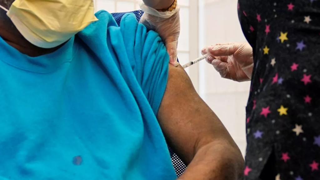 Baja vacunación de refuerzo en hogares de ancianos