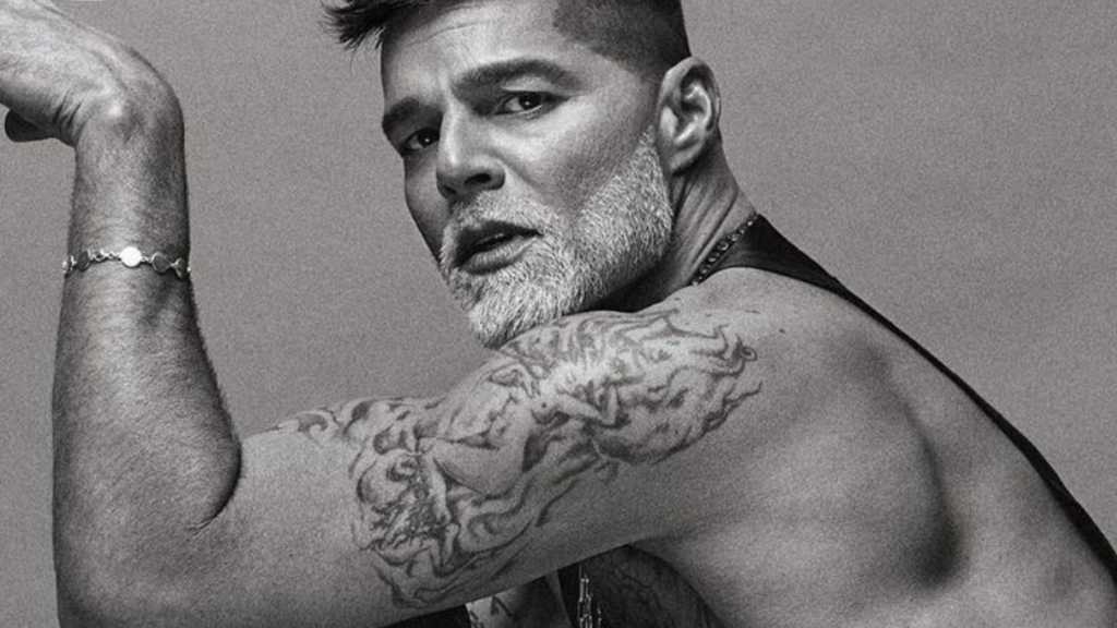 Ricky Martin se desnuda en E! True Hollywood Story
