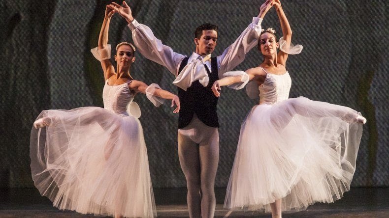 El Ballet Clásico Cubano de Miami trae «Una noche de blanco»