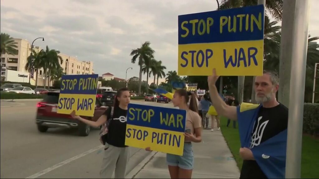 Ucranianos del sur de Florida piden el fin de la invasión rusa