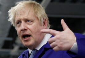 Johnson afirma que Rusia planea "la mayor guerra en Europa"