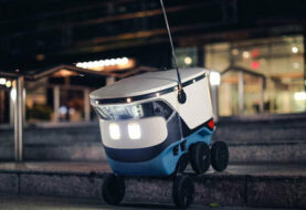 Un hotel de Miami utiliza robots para llevar comida a huéspedes