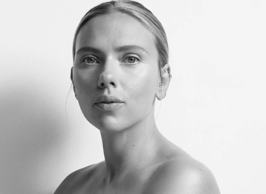 Scarlett Johansson ahora tiene su propia marca de belleza,