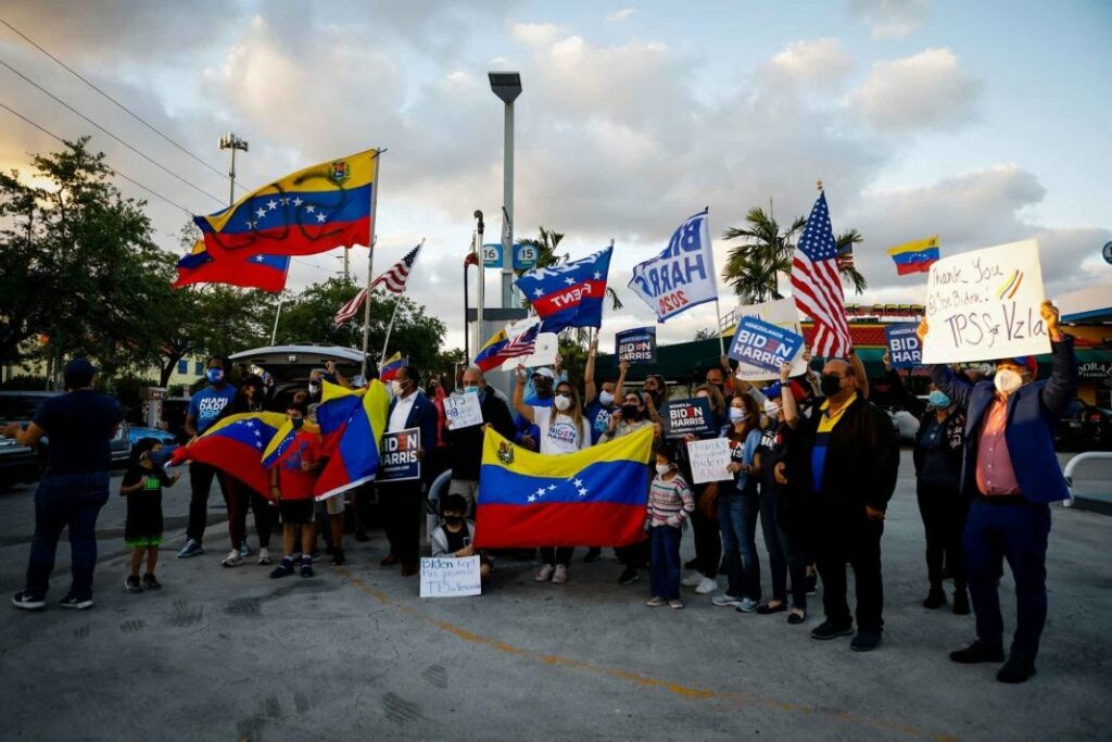 Venezolanos en Florida indignados por proyectos de ley antiinmigrantes