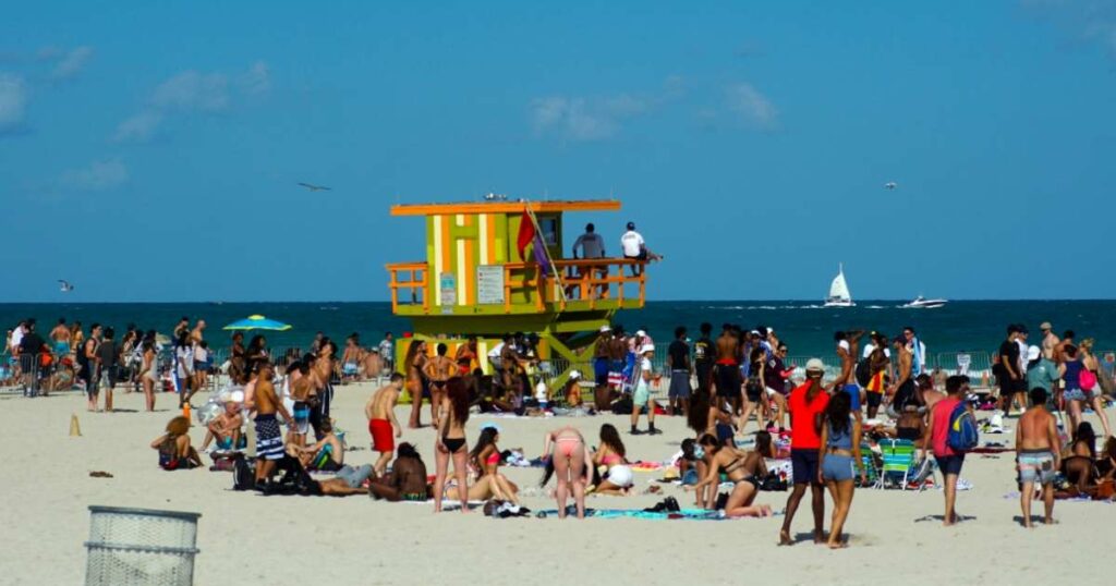 Miami Beach con temor tras llegada de jóvenes por el “spring break”