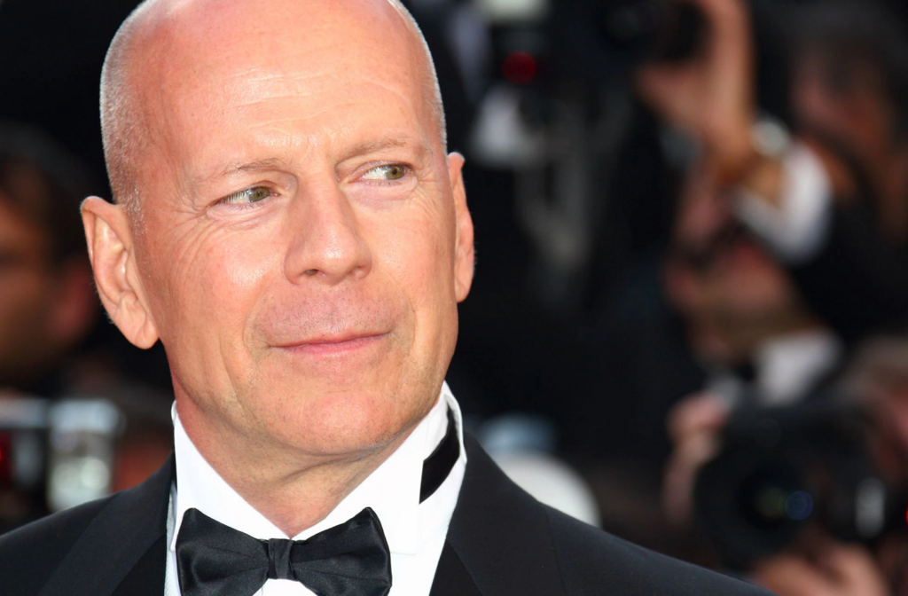 Bruce Willis se retira del cine por sufrir afasia
