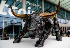 Miami inauguró la estatua de un toro