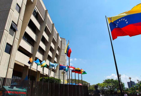 Instalan oficina de la CPI en Caracas