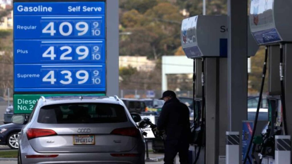 Los precios de la gasolina alcanzan nuevo récord