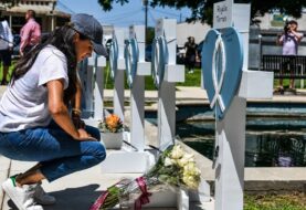 Meghan Markle visita Uvalde por homenaje a víctimas del tiroteo
