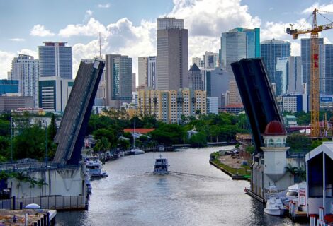 Habitantes de Miami preocupados por accidentes en puentes levadizos