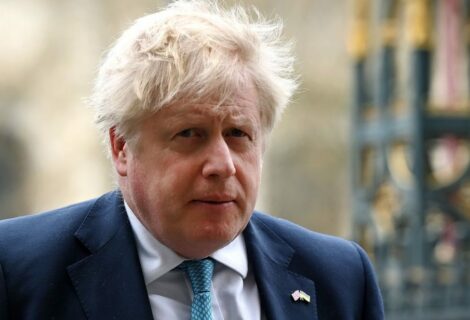 Boris Johnson enfrenta riesgosas elecciones locales