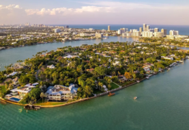 Así son las lujosas villas a la venta en Miami Beach