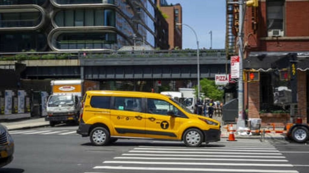 Por lo menos 4 personas fueron atropelladas por un taxi en Nueva York