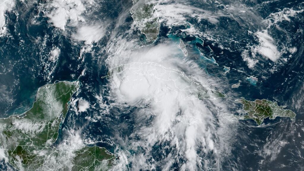 «Agatha» podrían generar ciclón tropical en Yucatán