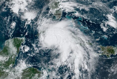 "Agatha" podrían generar ciclón tropical en Yucatán