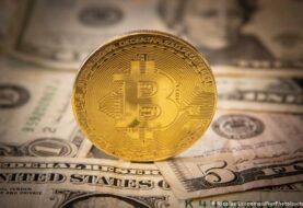 Bitcoin se desploma por debajo de $24 mil