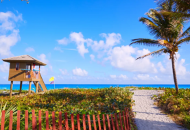 La desconocida ciudad de Florida con lindas playas y hoteles pintorescos