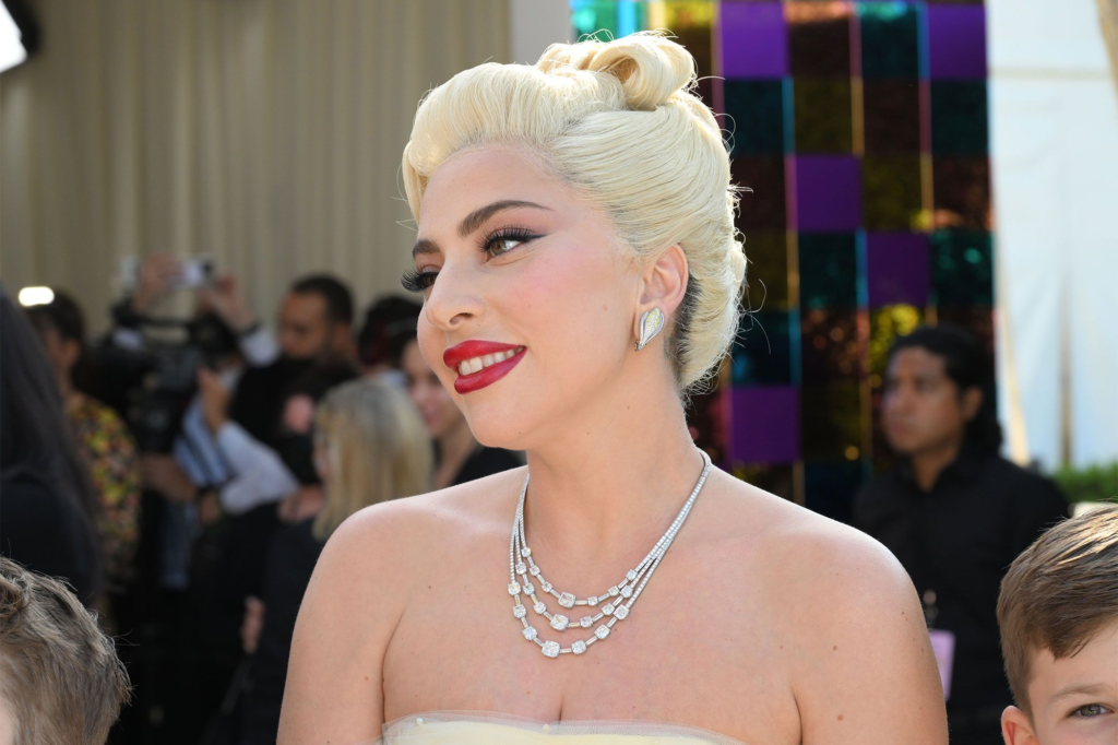 Lady Gaga negocia para co protagonizar «Joker: Folie à Deux»