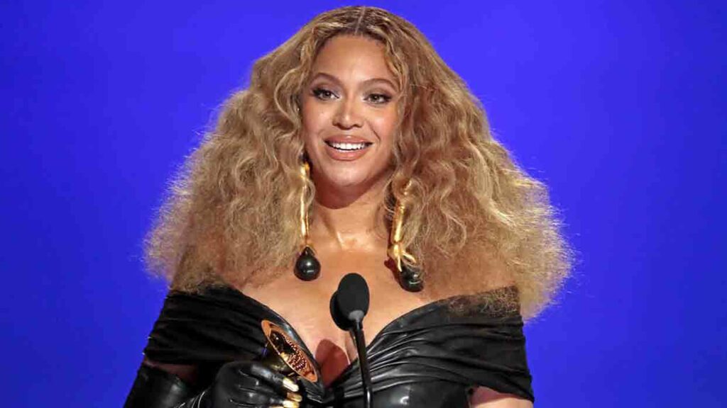 Beyonce retirará letra ofensiva de una canción tras protestas de la comunidad de discapacitados
