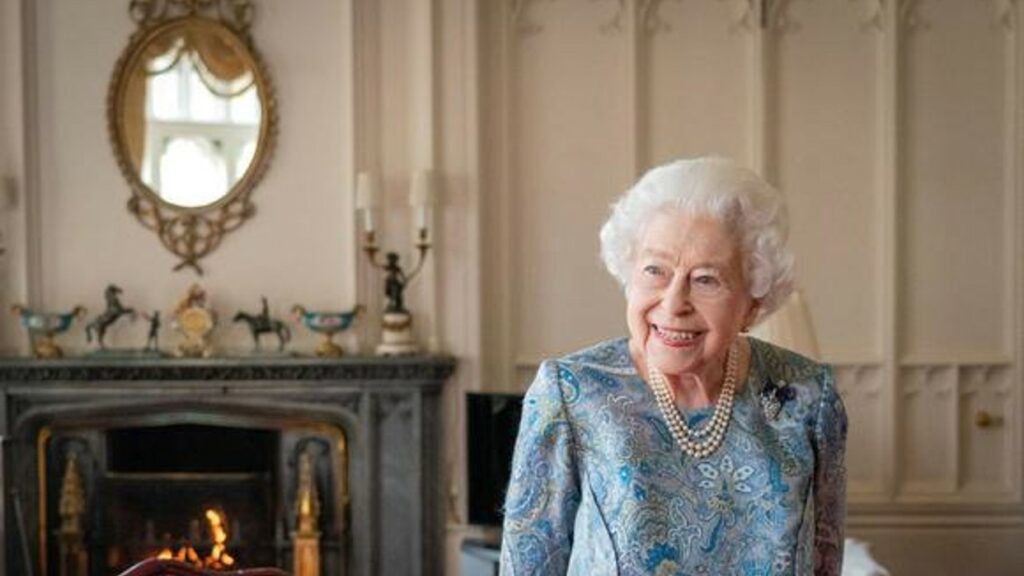 Acusan de amenazar a la reina al hombre que se acercó al castillo de Windsor en 2021
