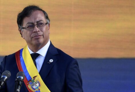Petro propone a grupos armados en Colombia beneficios penales a cambio de pactos de paz
