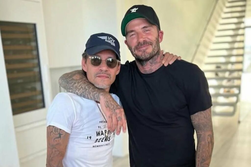 Marc Anthony fue captado en un yate con David Beckham en Miami y su aspecto físico impactó a sus fans: “Irreconocible”