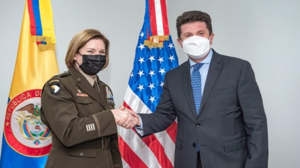 Jefa del Comando Sur de EE.UU. llegó a Colombia para fortalecer cooperación