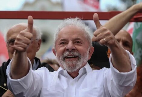 Lula vence a Bolsonaro y vuelve a la presidencia de Brasil