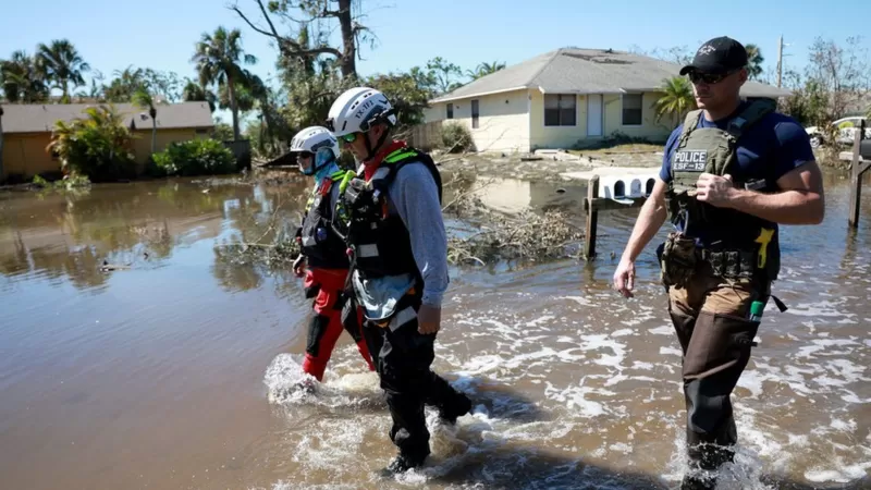 Aumentan los fallecidos en Florida por el paso del Huracán Ian
