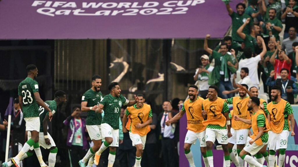 El rey de Arabia Saudita decreta día festivo por la victoria ante Argentina en el Mundial