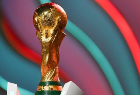 Incautan más de un centenar de trofeos falsificados del Mundial en Catar