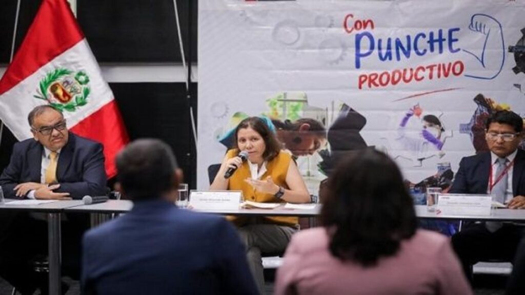 Ministra de producción de Perú renuncia este miércoles