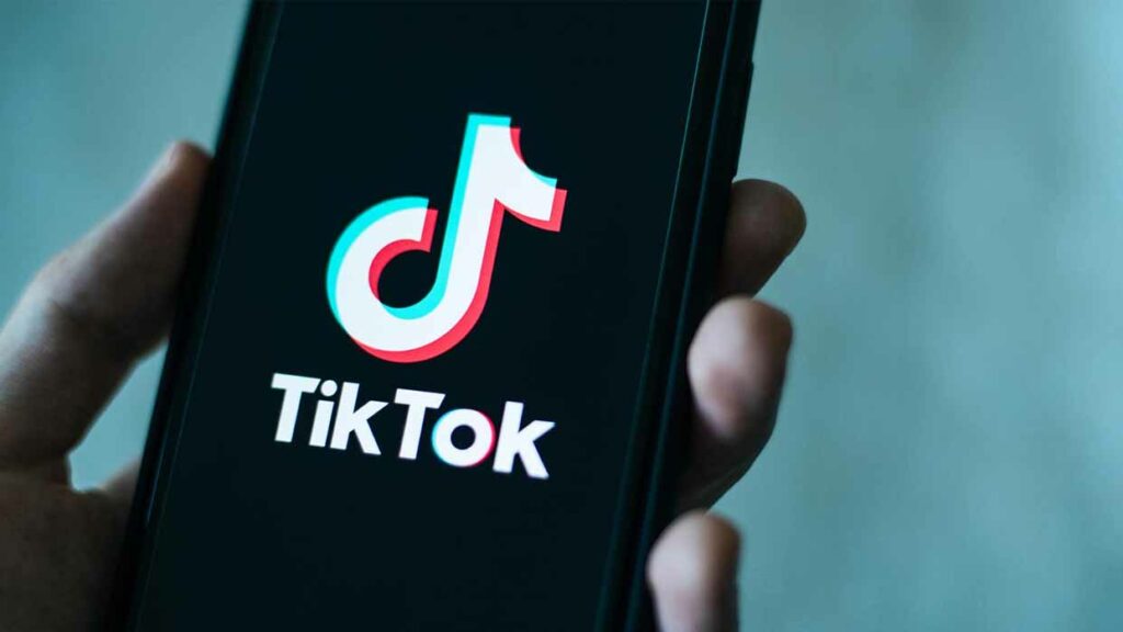 EE.UU. acusa a China de haber usado TikTok para influir en el proceso electoral