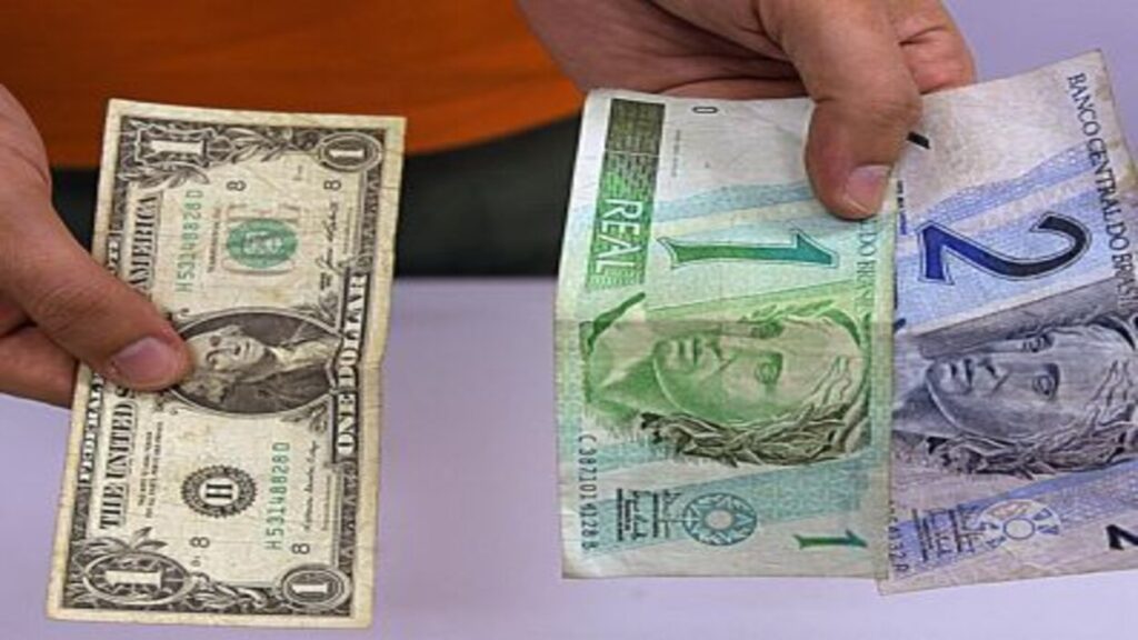 Brasil y China acuerdan comerciar en sus monedas para eludir el dólar