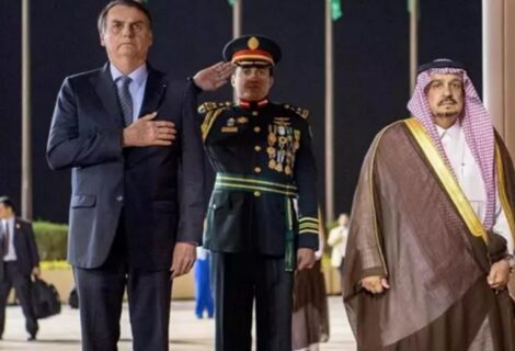 El Tribunal de Cuentas de Brasil ordena a Bolsonaro entregar en cinco días joyas saudies