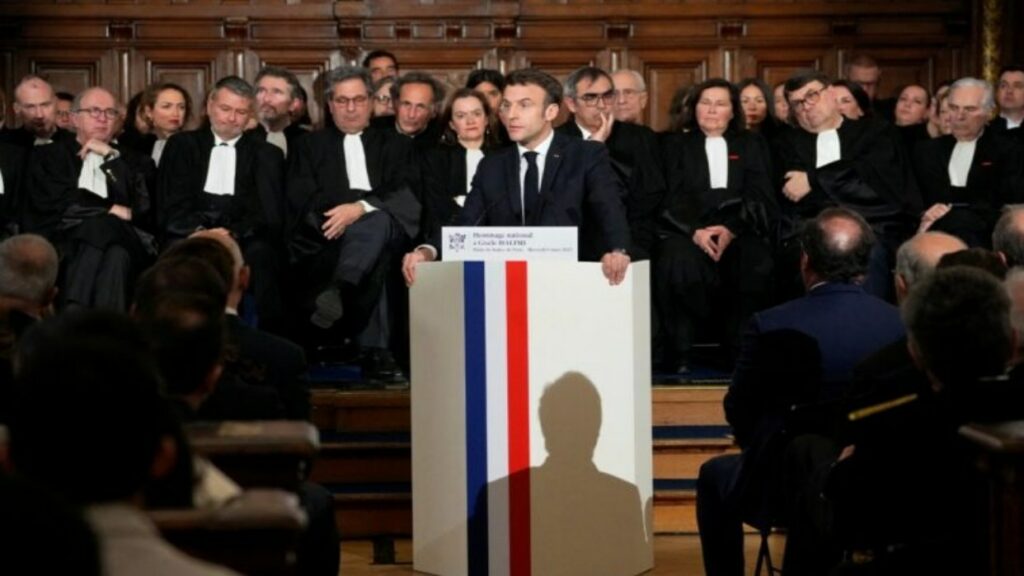 Emmanuel Macron propone incluir el aborto en la Constitución de Francia