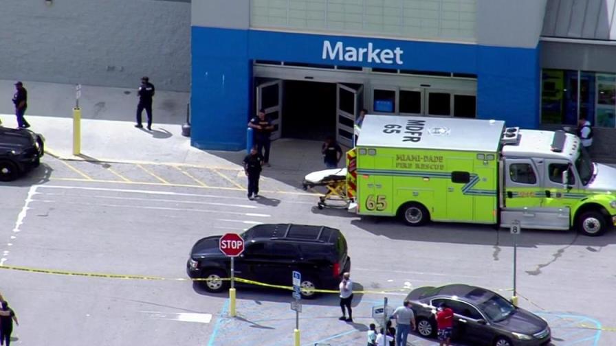 Un muerto y dos heridos dejó un tiroteo en un Wallmart en Florida